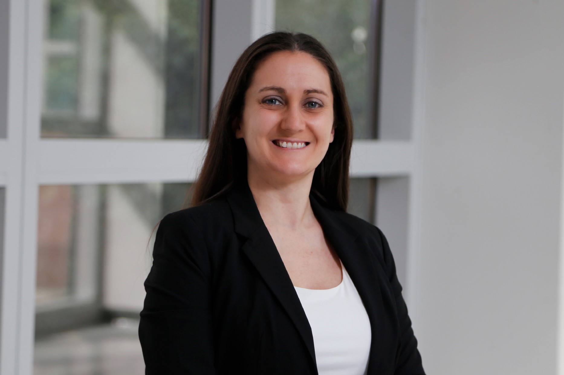 Jennifer Zvosec headshot